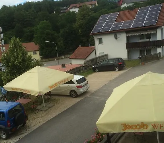 Zur Krone Wolfsegg